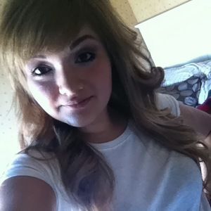 Meet your Posher, Denise